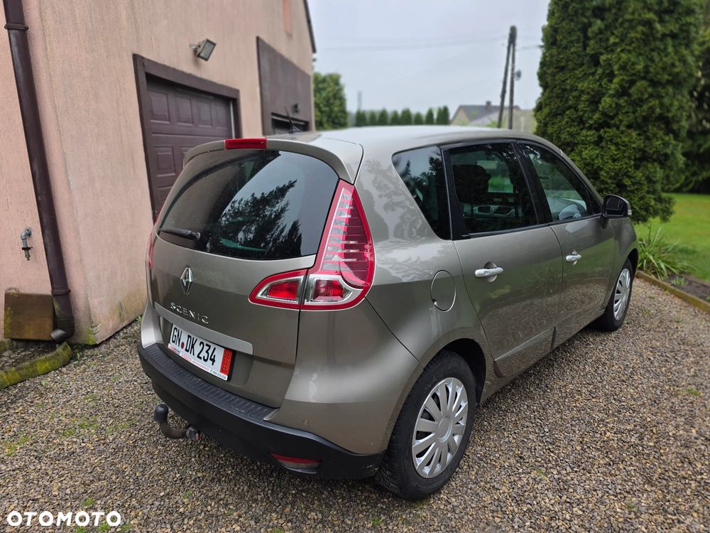 Renault Scenic 2.0 16V 140 CVT Luxe - 5