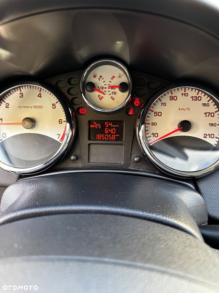 Peugeot 207 1.4 Trendy - 5