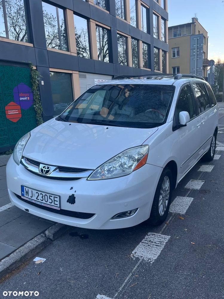 Toyota Sienna 2008 photo 3