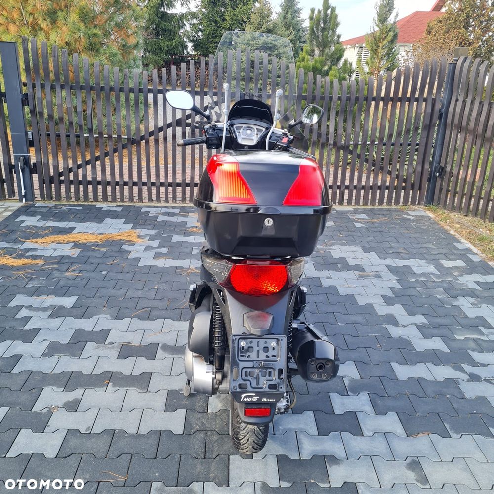 Kymco People - 6