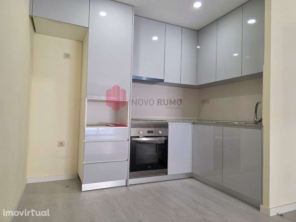 Apartamento T1 para Arrendamento - Centro da Maia com terraço. - Grande imagem: 2/9