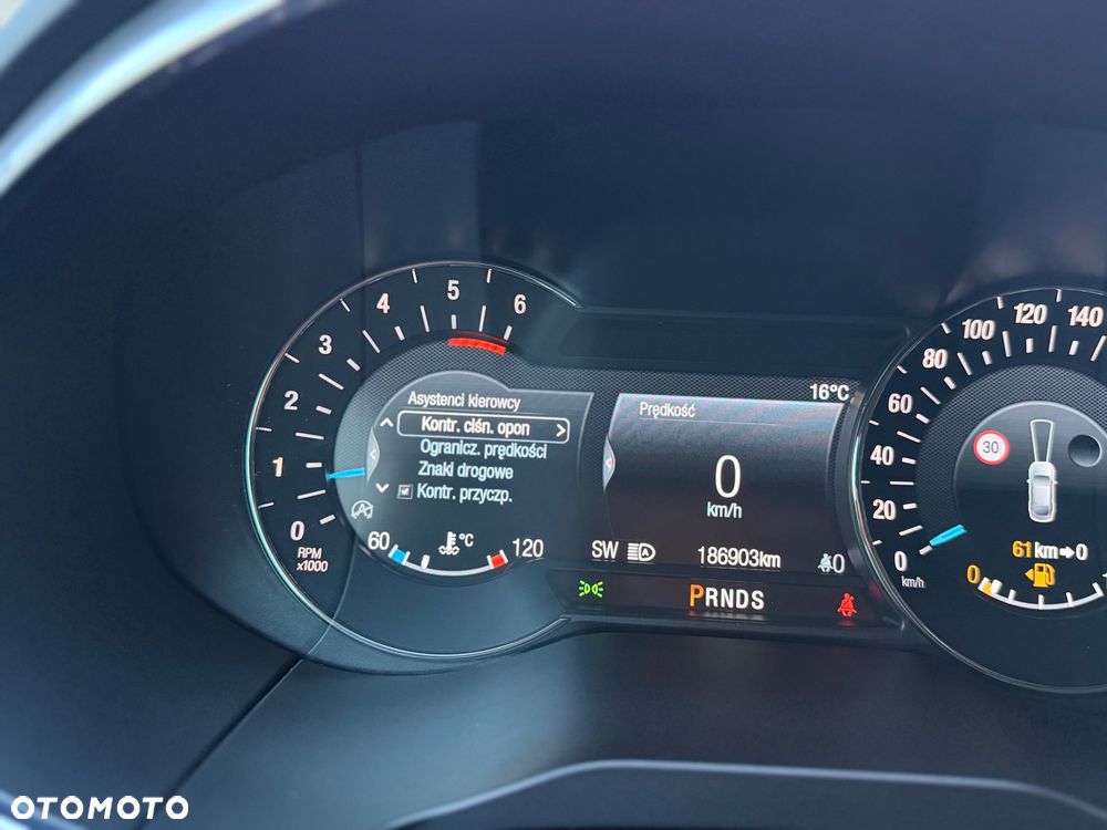 Ford S-Max 2.0 EcoBlue Titanium - 33