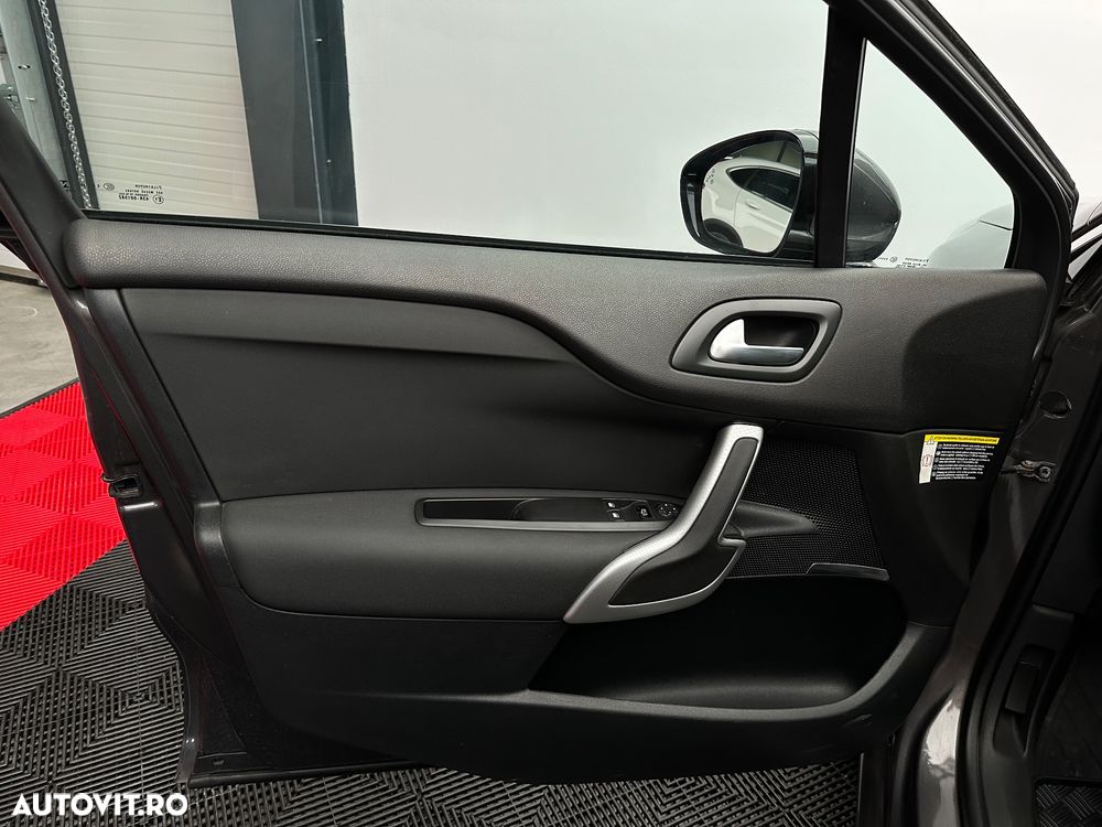 Citroën DS4 PureTech 130 S&S - 19