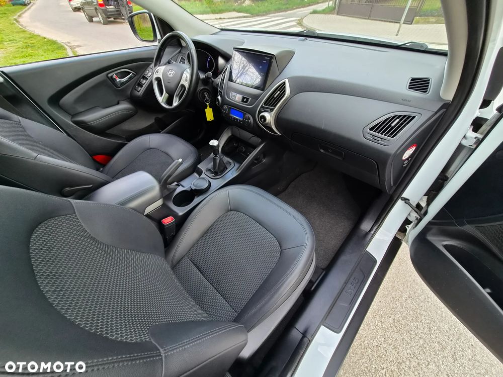 Hyundai ix35 2.0 2WD Style - 30