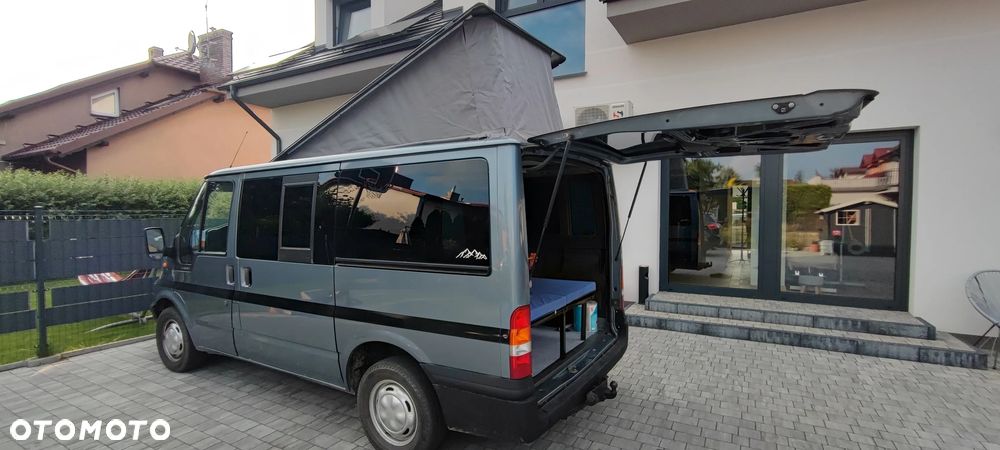 Ford Transit Tourneo GLX - 10