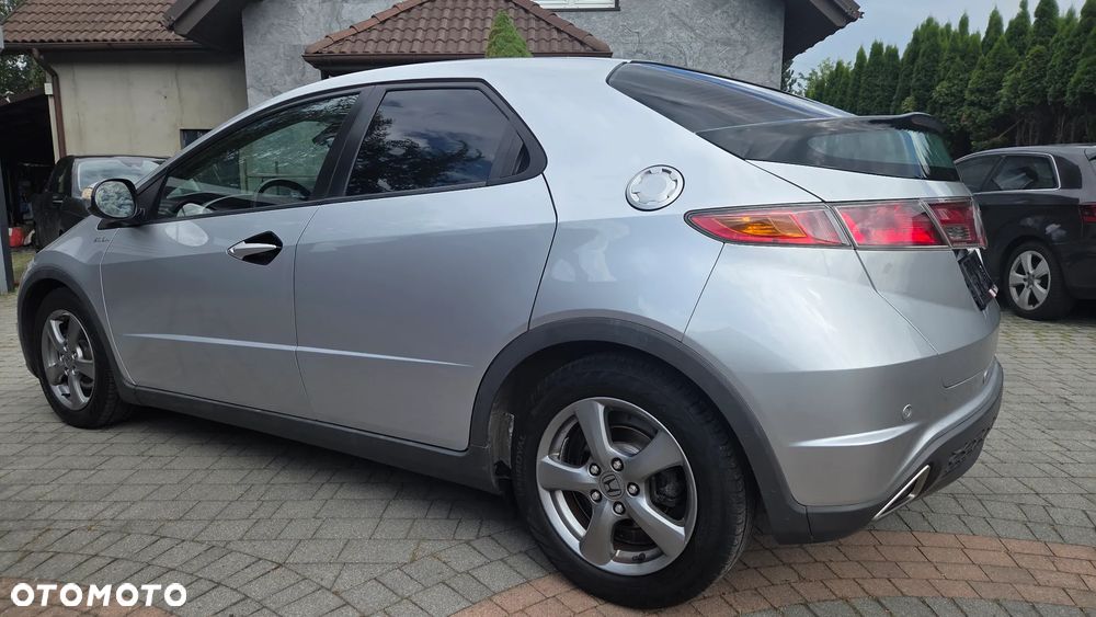 Honda Civic - 10