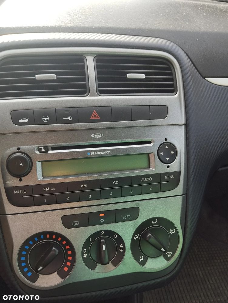 Fiat Punto - 12