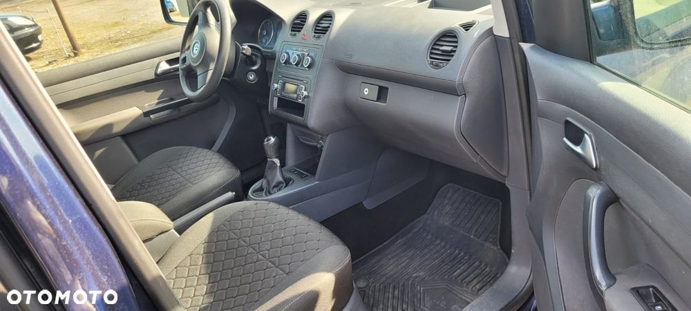 Volkswagen Caddy - 6