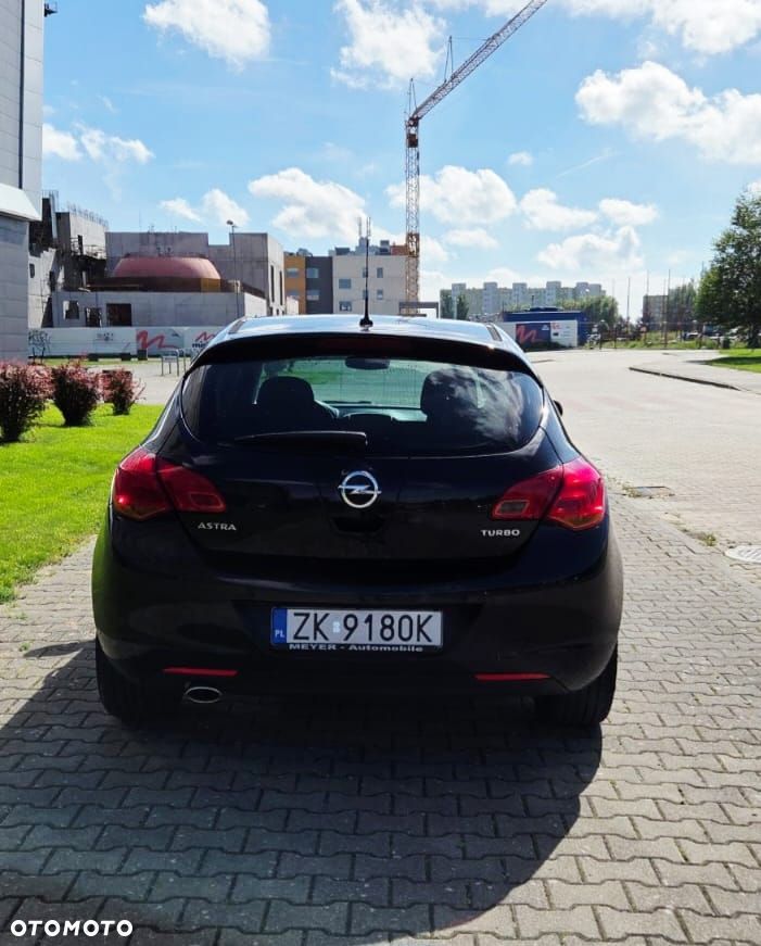 Opel Astra 1.4 Turbo - 15