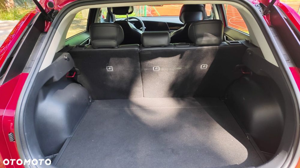 Kia Niro 1.6 GDI Hybrid Business Line - 11