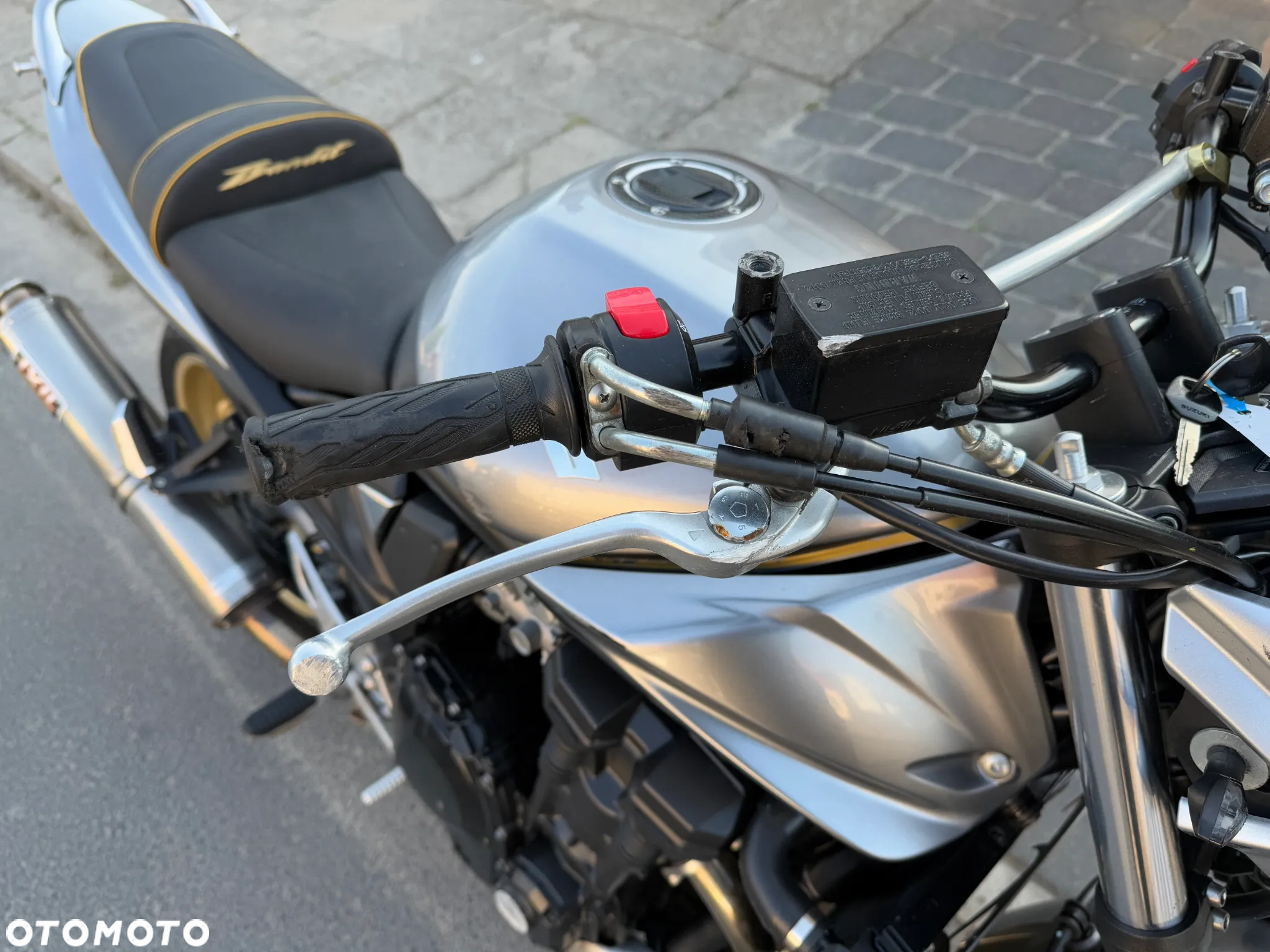 Suzuki Bandit - 27