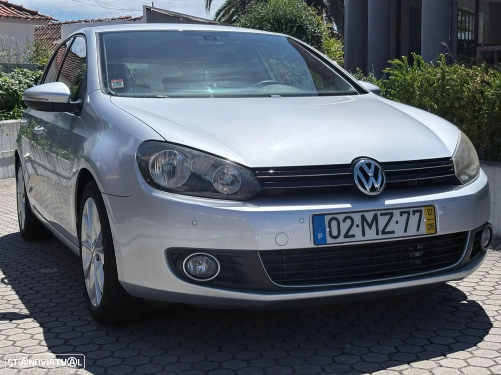 VW Golf 2.0 TDi Highline DSG - 9