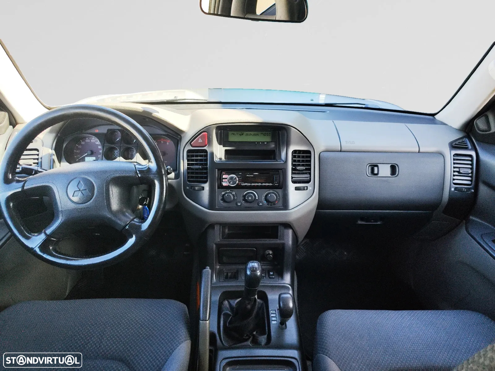 Mitsubishi Pajero 3.2 DI-D GLS - 14