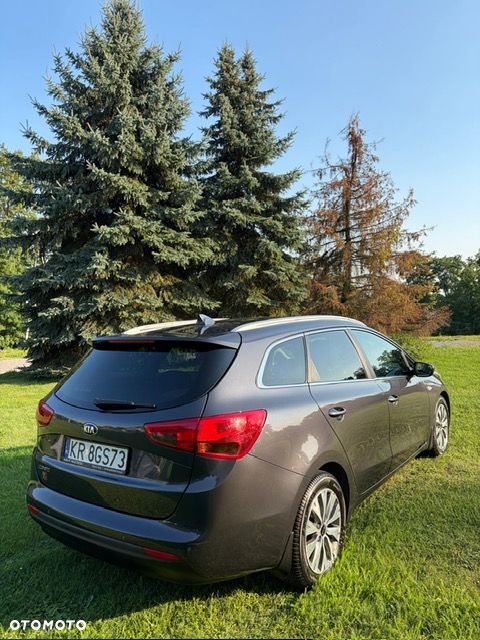 Kia Ceed 1.6 GDI Smart Plus - 2