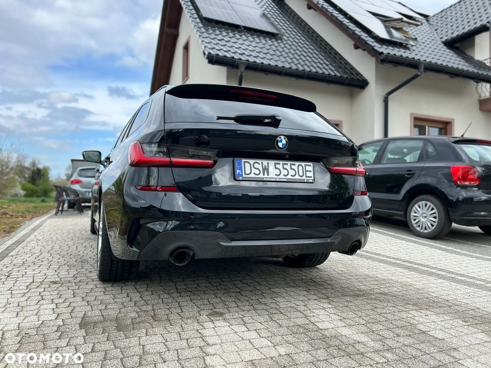 BMW Seria 3 320d Edition M Sport Shadow - 13