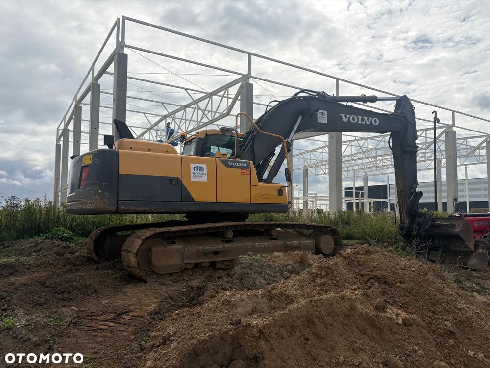 Volvo ec220 - 1