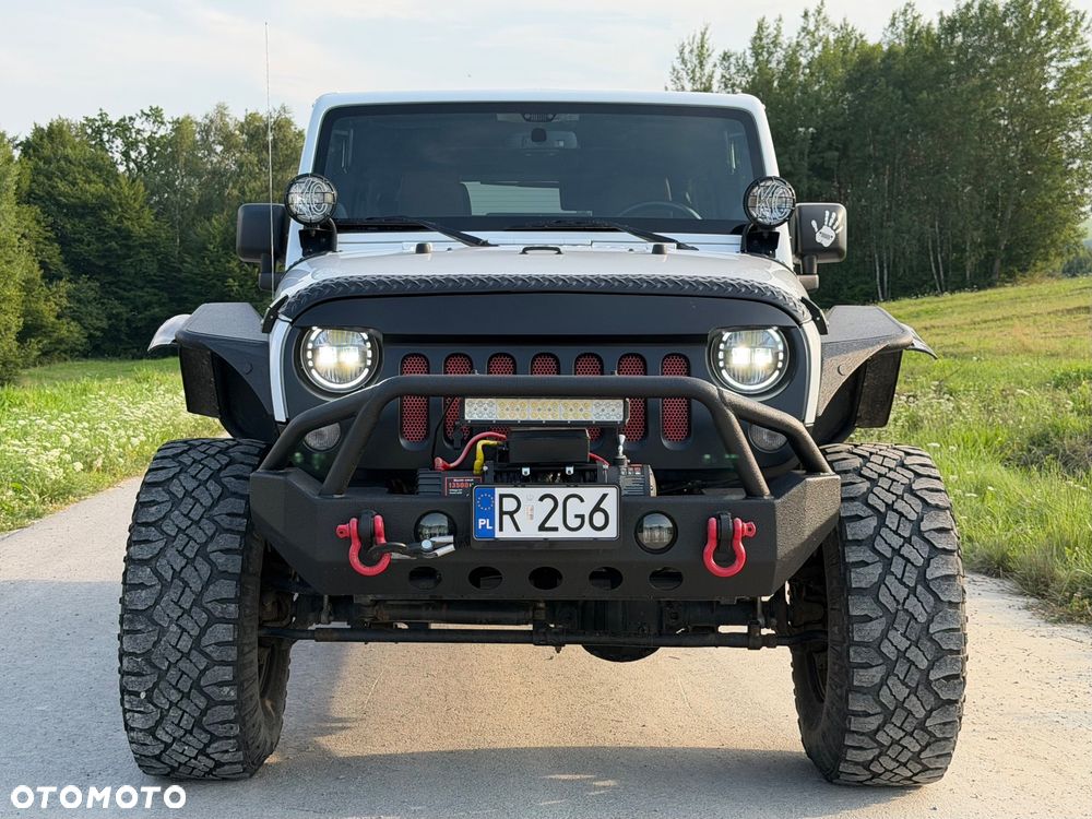 Jeep Wrangler 3.6 Unlim Sahara - 7