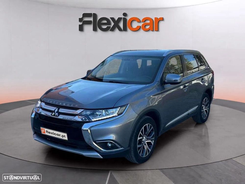 Mitsubishi Outlander 2.2 DI-D Intense+ - 3