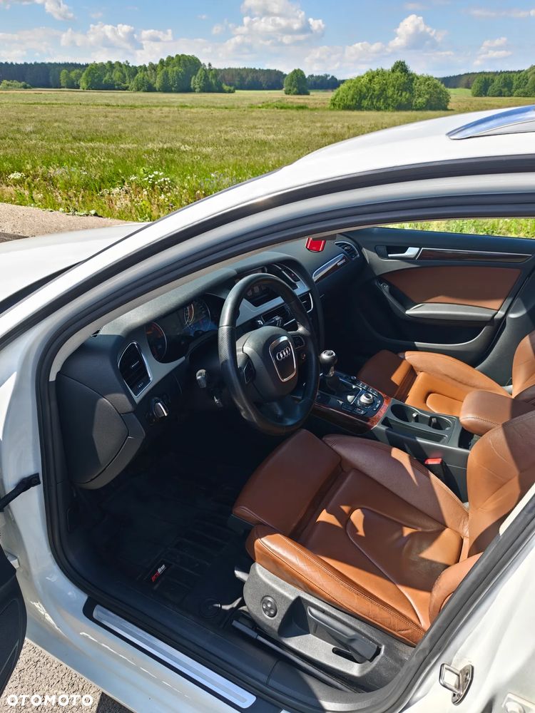 Audi A4 Avant - 24