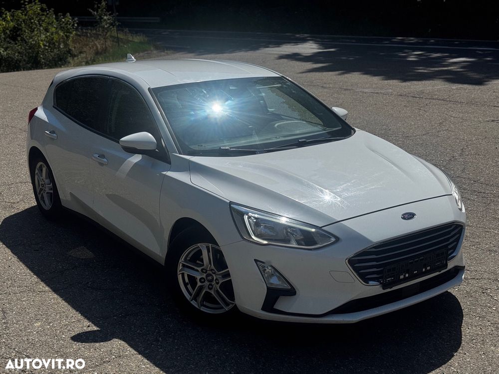 Ford Focus 1.0 EcoBoost Active Business - 29