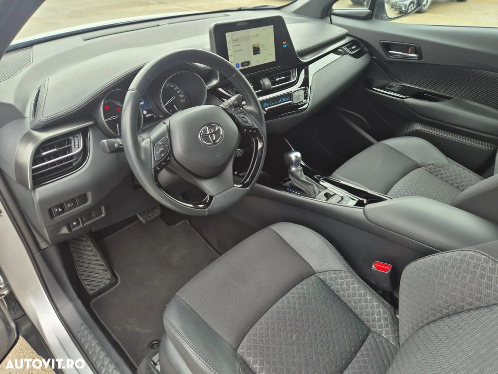 Toyota C-HR Club - 11