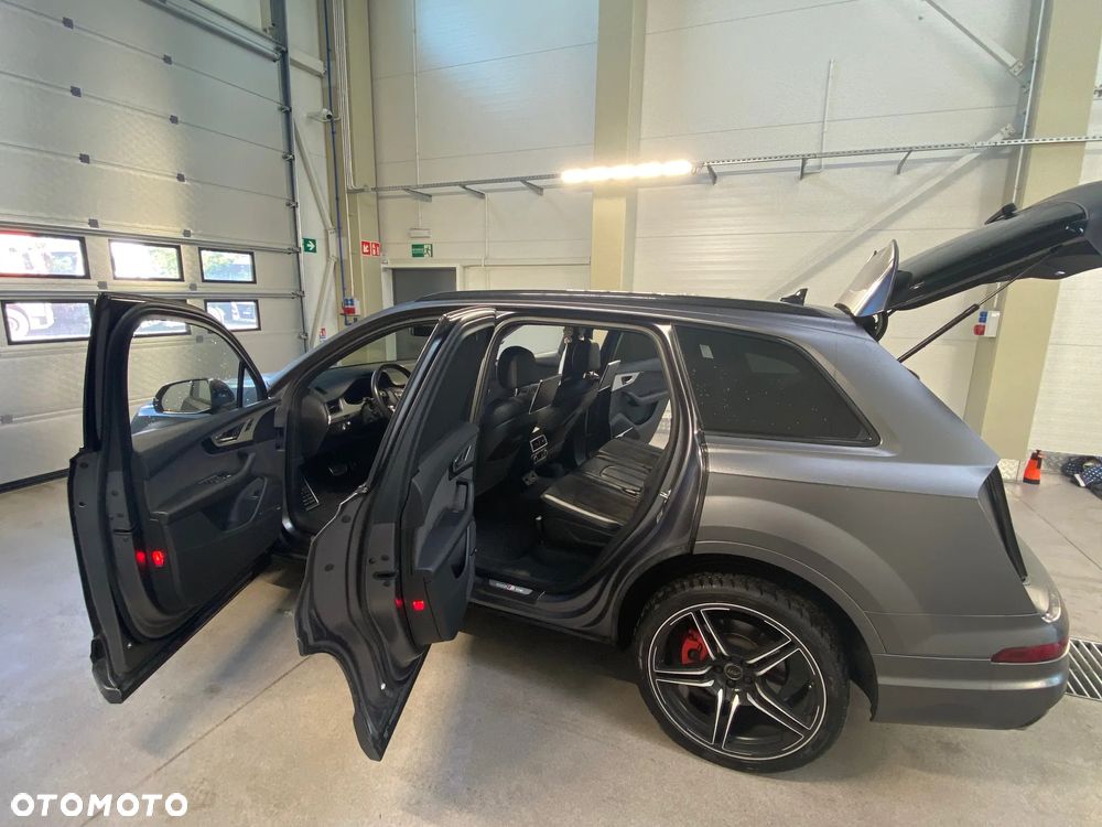 Audi Q7 - 28