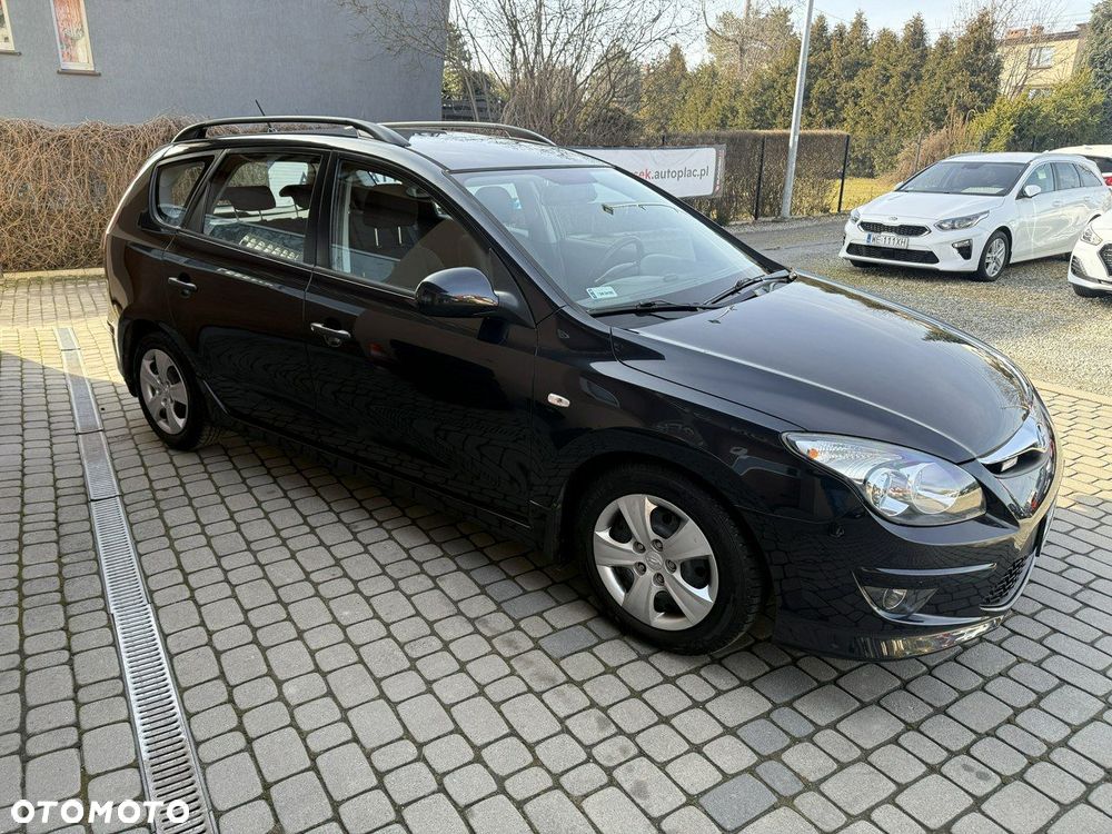 Hyundai i30 1.4 Classic + EU5 - 4