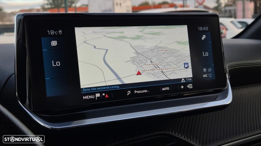 Peugeot 208 1.2 PureTech GT Line EAT8 - 30