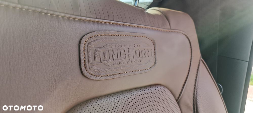 RAM 1500 5.7 Crew Cab Longhorn - 30