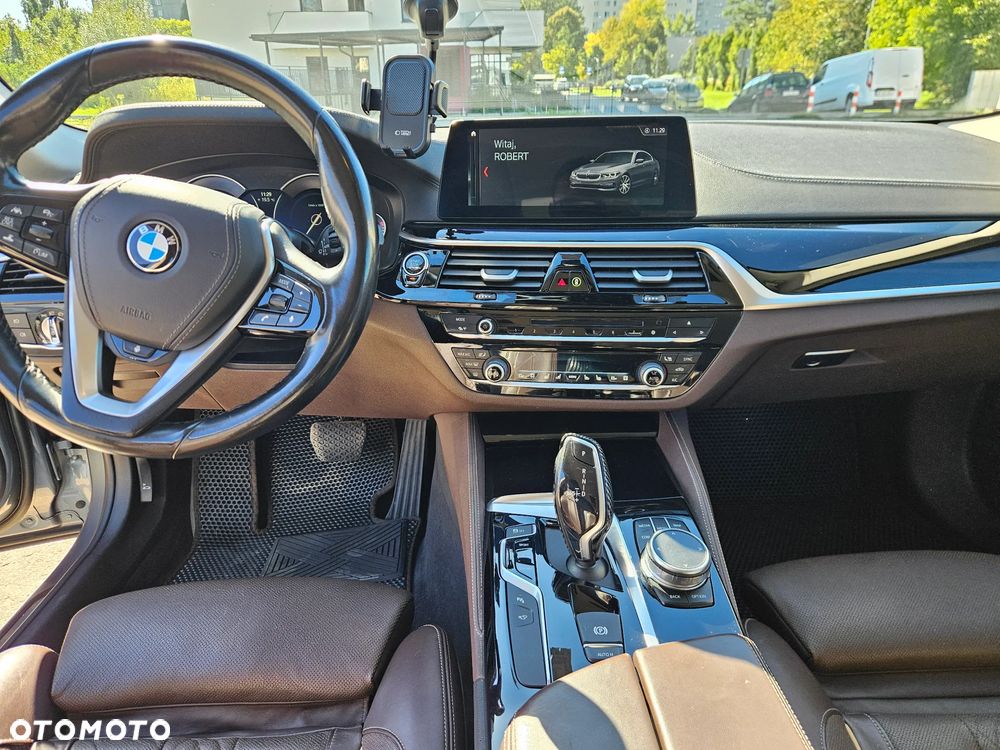 BMW Seria 5 540i GPF xDrive Luxury Line - 20