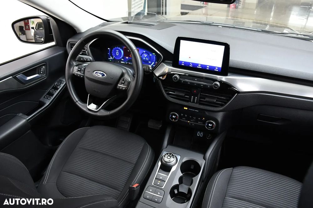 Ford Kuga 2.5 Duratec FWD FHEV Titanium - 8