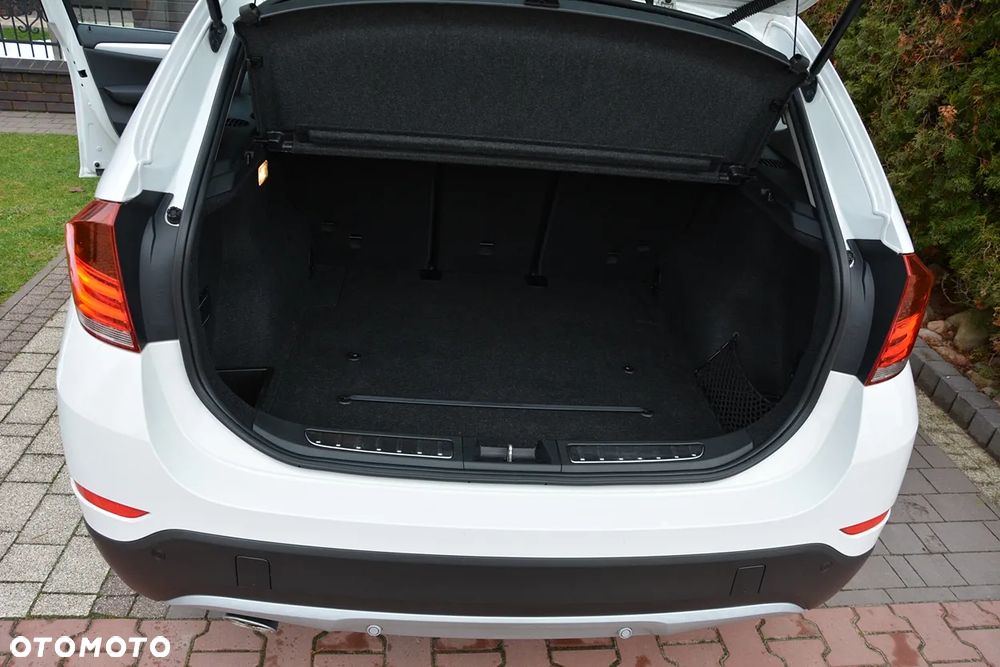 BMW X1 sDrive16d Sport Line - 19