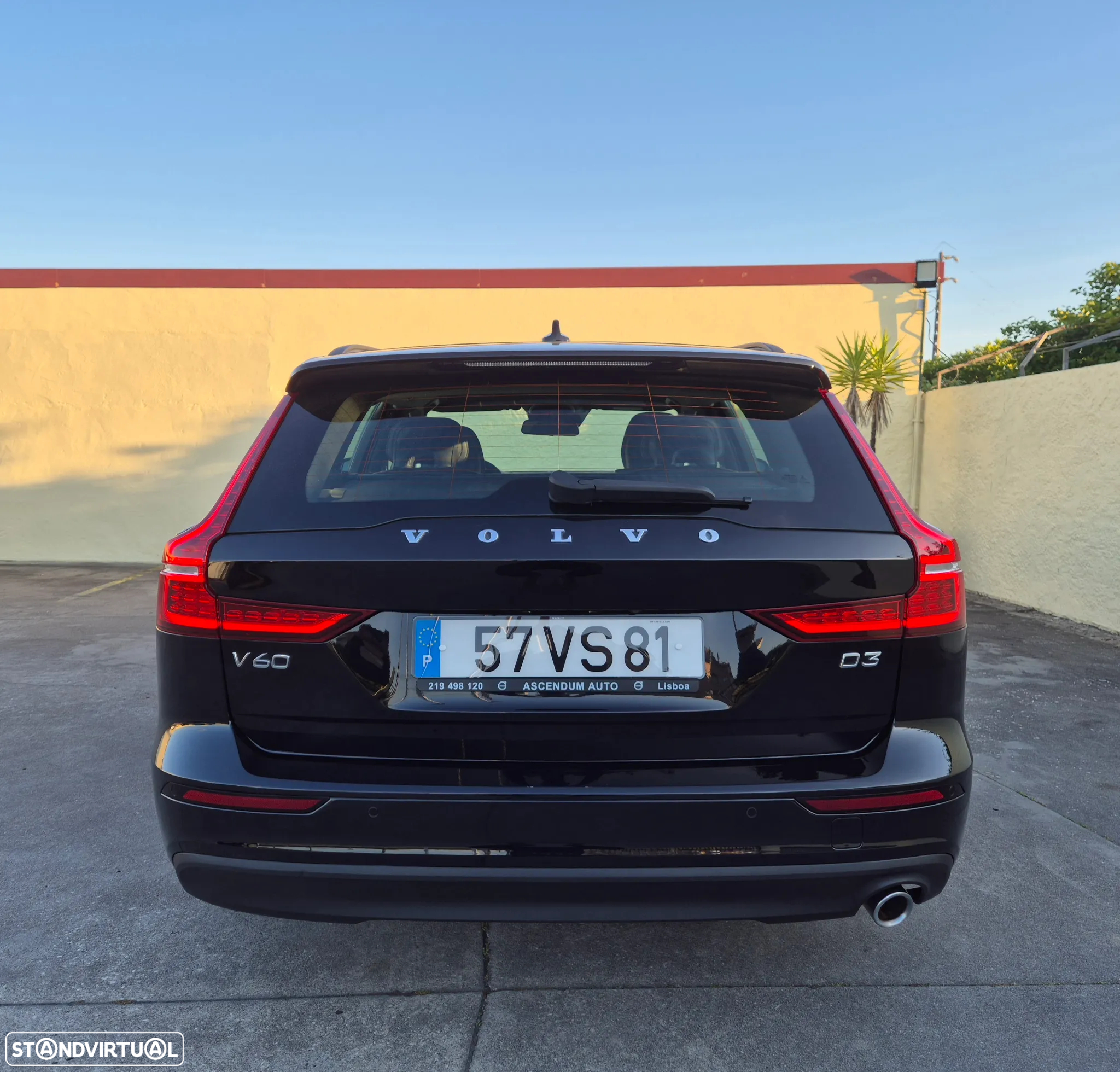 Volvo V60 2.0 D3 Momentum Plus Geartronic - 17