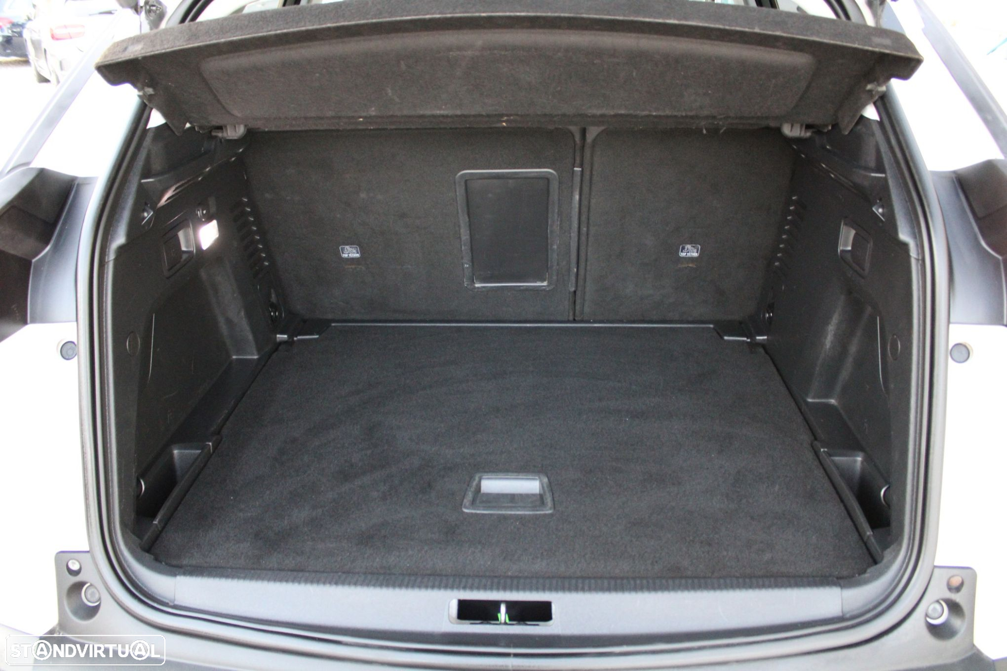 Peugeot 3008 1.6 BlueHDi Allure Grip Control - 17