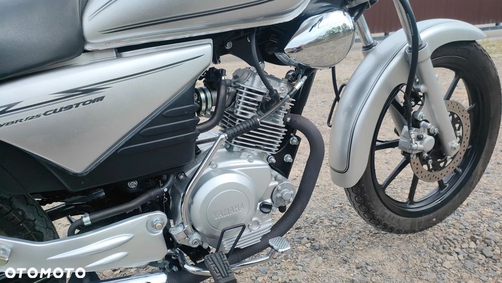 Yamaha YBR - 6