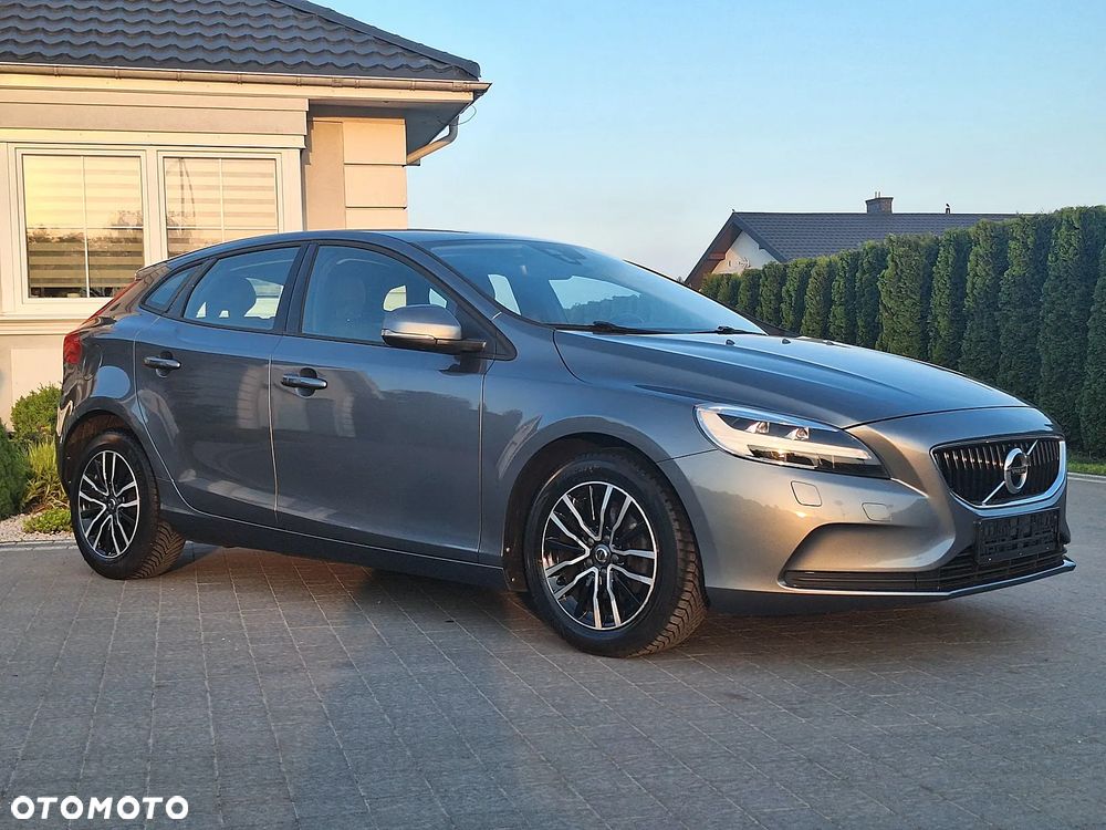 Volvo V40 D2 Kinetic - 2