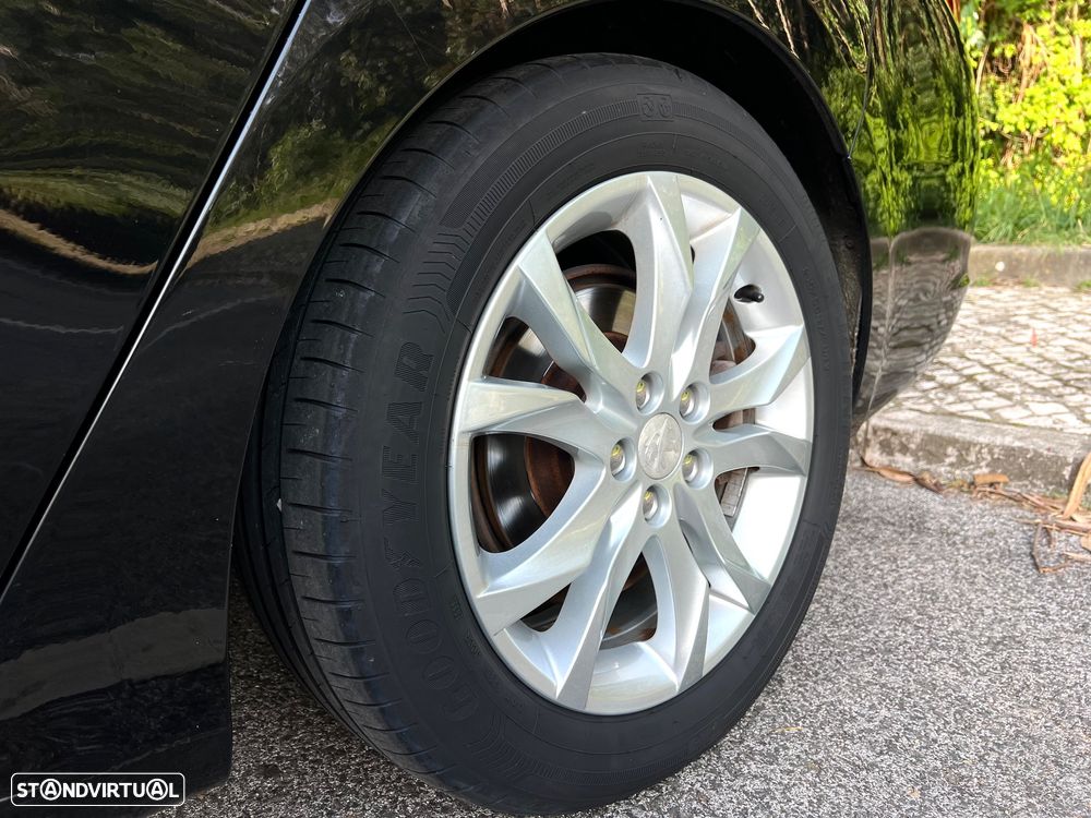 Peugeot 508 2.0 HDi Hybrid4 2-Tronic - 16