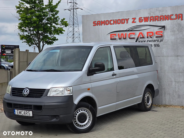 Volkswagen Transporter T5 TDI L2H1