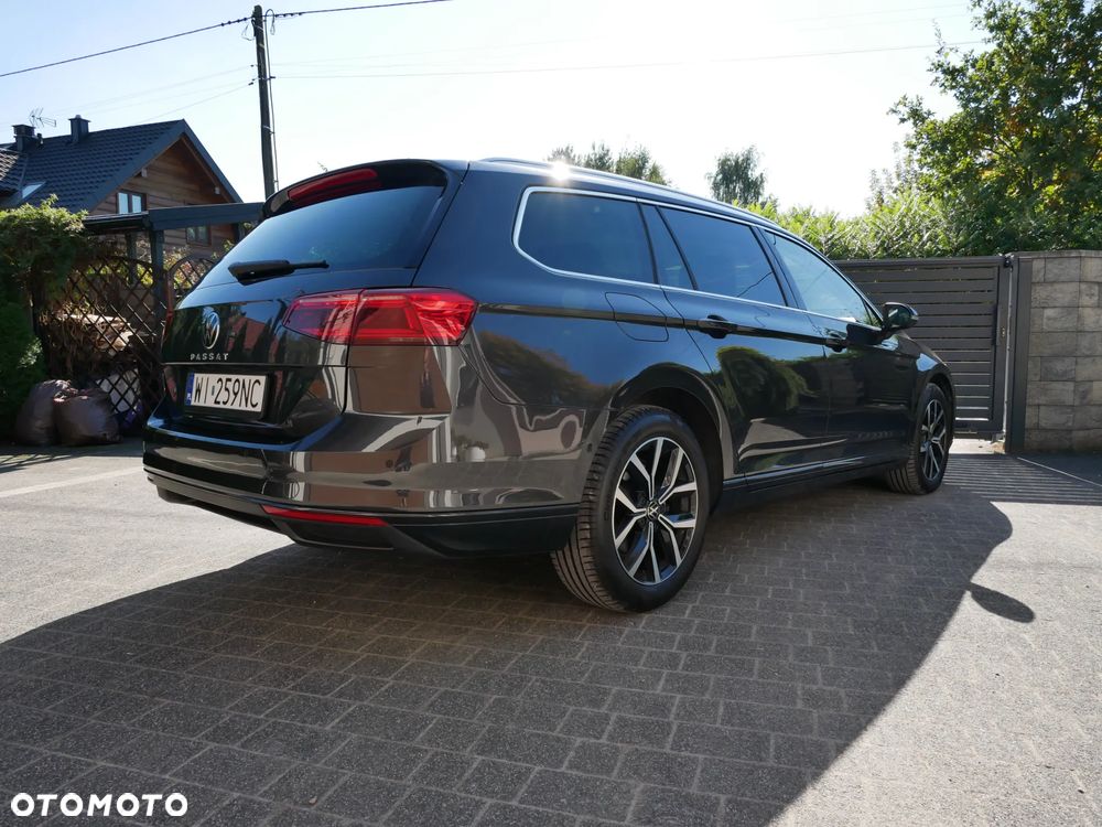 Volkswagen Passat 2.0 TDI EVO Business DSG - 8