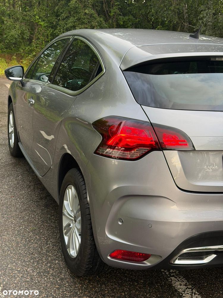 DS Automobiles DS 4 - 22