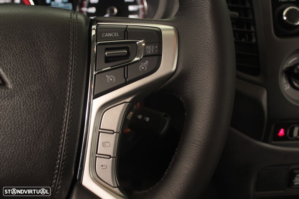 Mitsubishi L200 2.3 DI-D CD Invite 4WD - 23