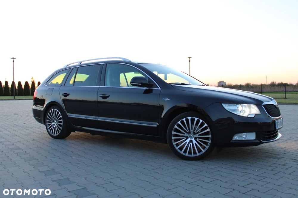 Skoda Superb 2.0 TDI L&K DSG - 12