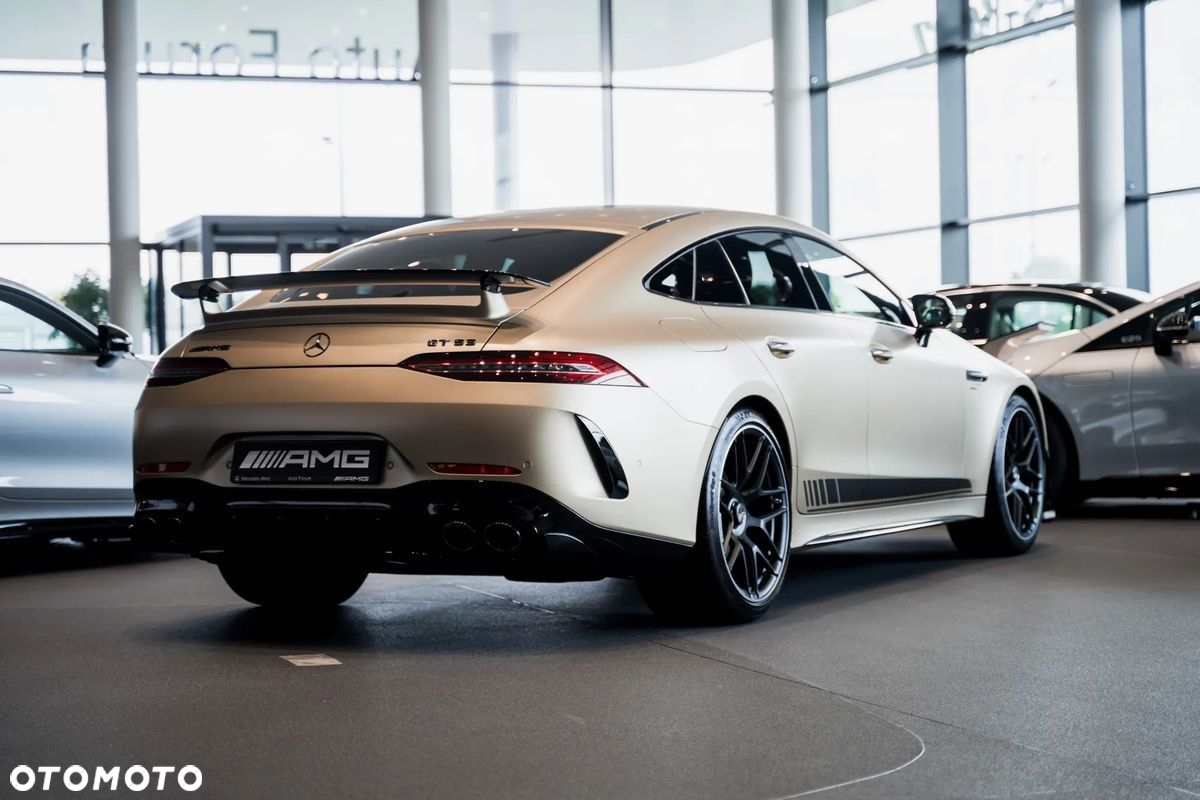 Mercedes-Benz AMG GT - 8