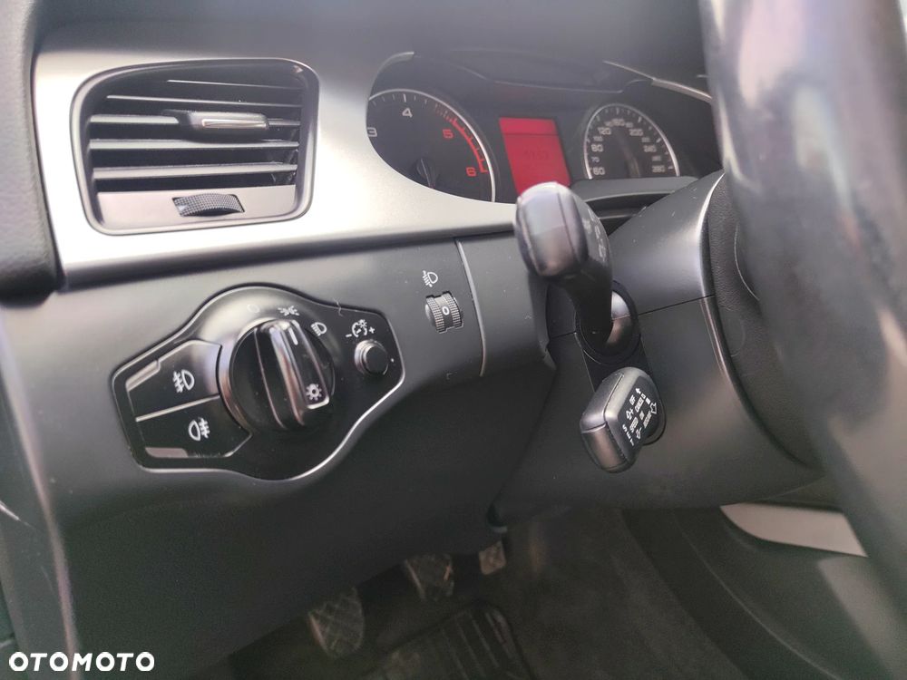Audi A4 Avant 2.0 TDI - 12