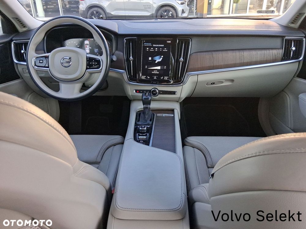 Volvo S90 - 12