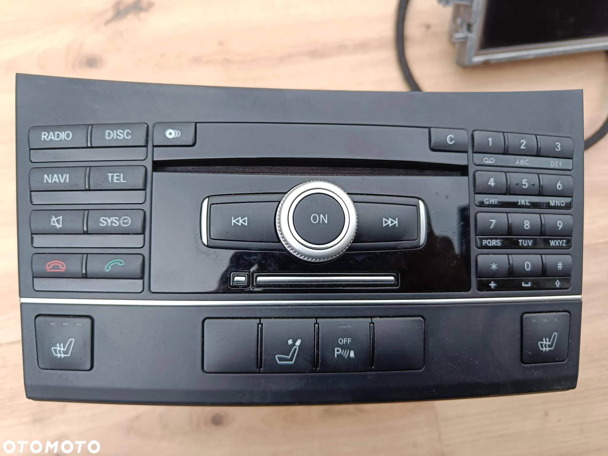 MERCEDES W207 W212 RADIO COMAND ZMIENIARKA DVD APS NAVI EKRAN KOMPLET A2129004208 - 4
