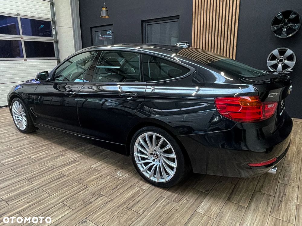 BMW 3GT 320i M Sport - 11