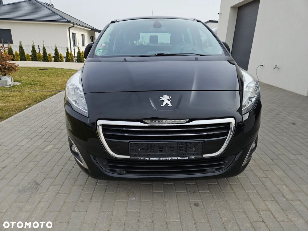 Peugeot 5008 HDI 150 Allure - 4