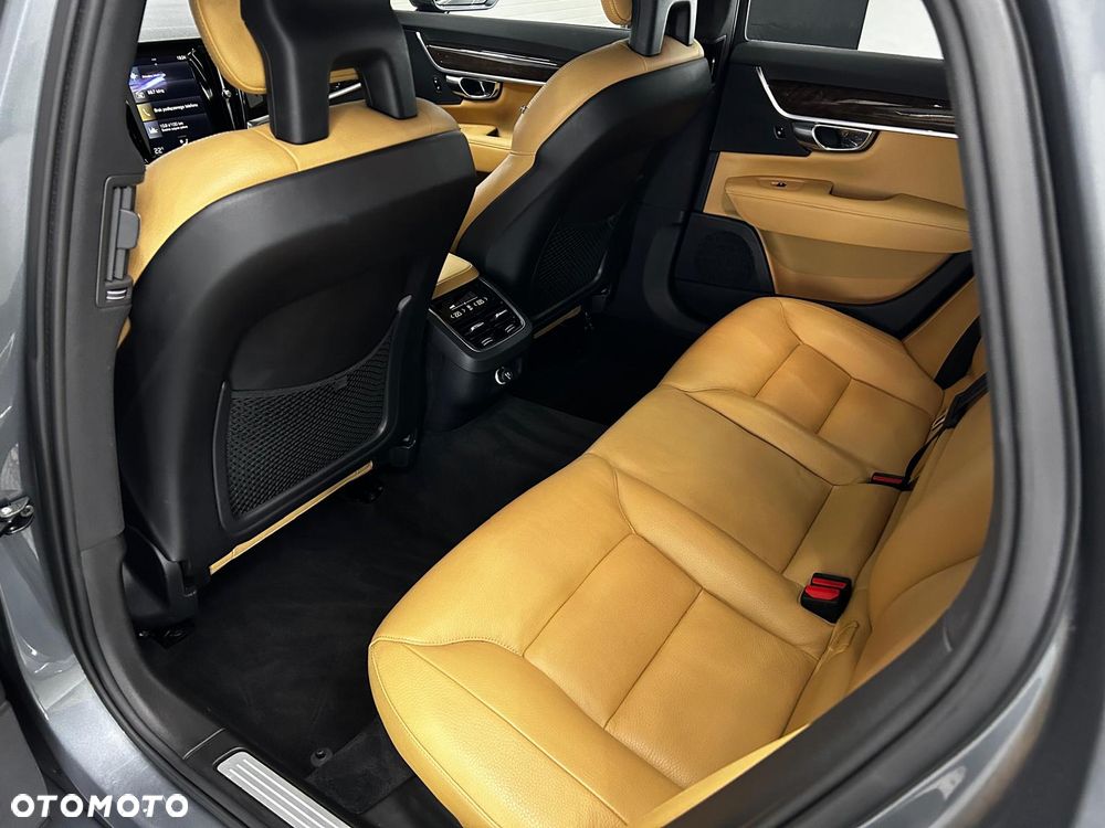 Volvo S90 T5 Momentum - 23