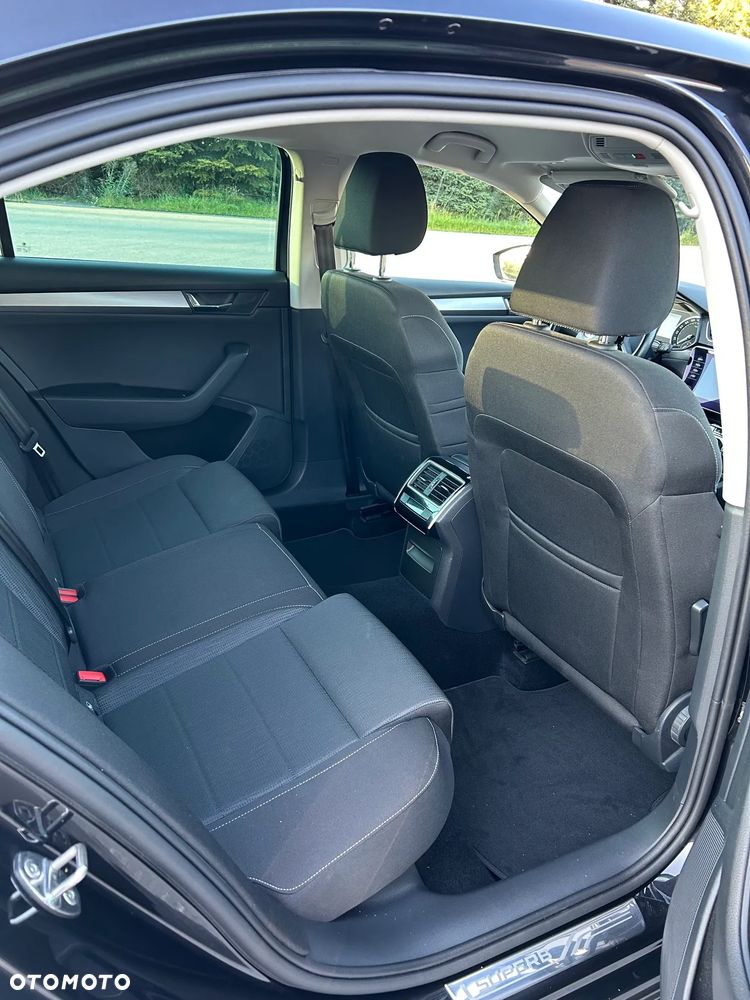 Skoda Superb 1.8 TSI Ambition DSG - 13